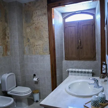 O Pombal Bed & Breakfast *