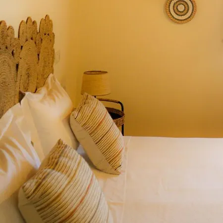 O Pombal Bed & Breakfast *